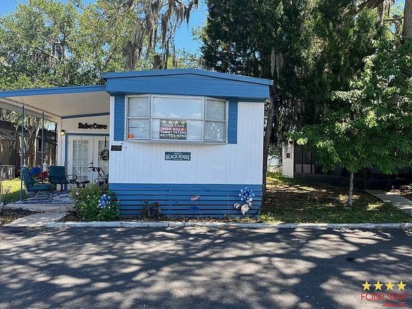 2873 Red Oak Circle, New Smyrna Beach FL 32168