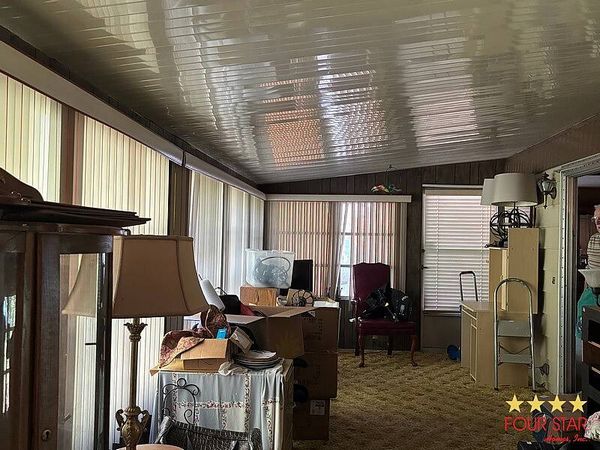 2401 Greenhedge Dr, Orange City FL 32763