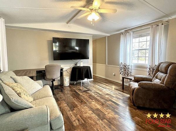 33142 Beach View Dr, Lot 209, Leesburg FL 34788