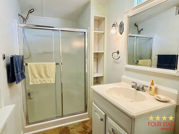 33142 Beach View Dr, Lot 209, Leesburg FL 34788