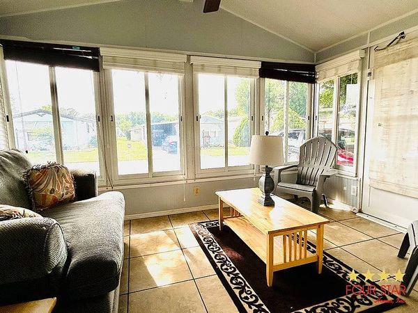 33142 Beach View Dr, Lot 209, Leesburg FL 34788