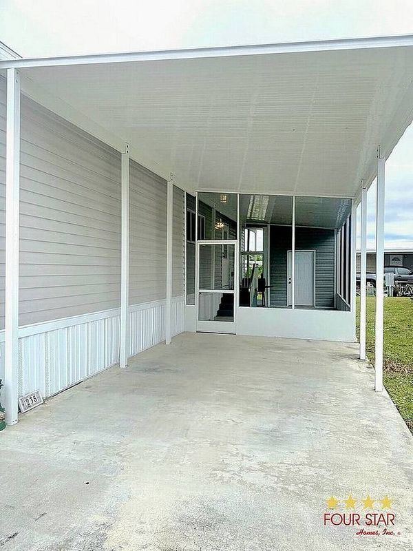 235 Caviller Ct, Lot 235, North Fort Myers FL 33917