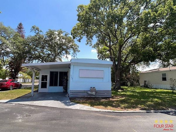 7153 Linmar Circle, Orlando FL 32818