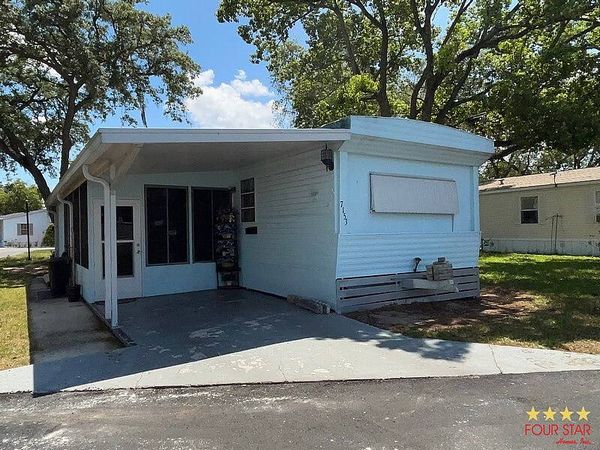 7153 Linmar Circle, Orlando FL 32818