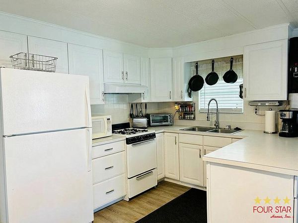 106 Dora Avenue, Lot 23, Tavares FL 32778