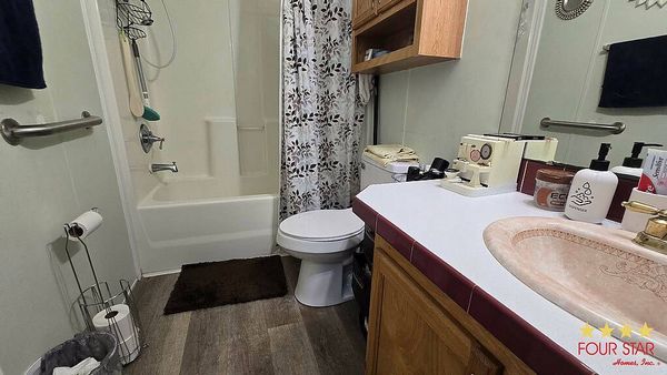 2424 Phipps Avenue, Orlando FL 32818