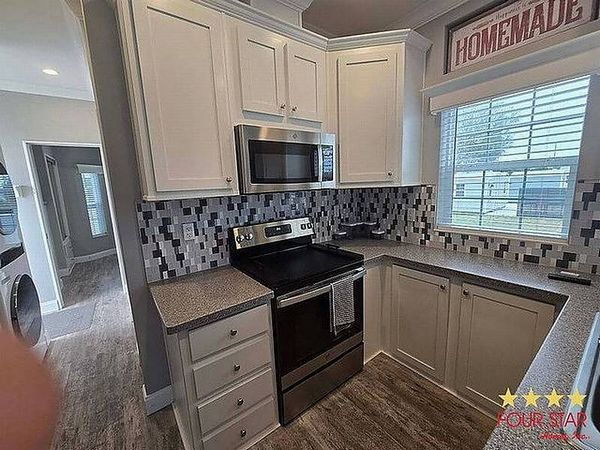 609 County Rd 466, Lot 854, Lady Lake FL 32159