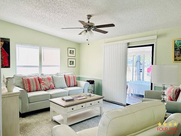 37 El Presidente Boulevard, Leesburg FL 34748