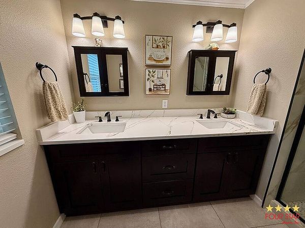 859 Regalwood Lane, DeBary FL 32713