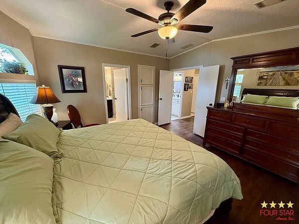 859 Regalwood Lane, DeBary FL 32713