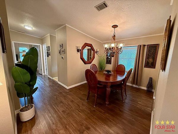 859 Regalwood Lane, DeBary FL 32713