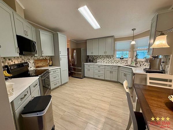 859 Regalwood Lane, DeBary FL 32713