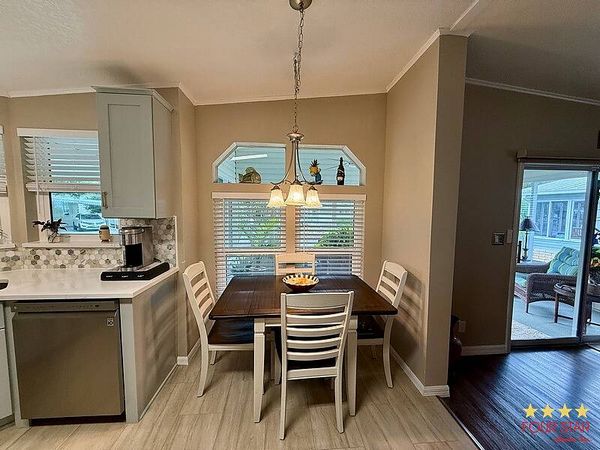 859 Regalwood Lane, DeBary FL 32713
