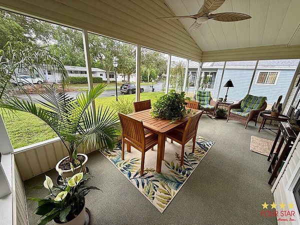 859 Regalwood Lane, DeBary FL 32713