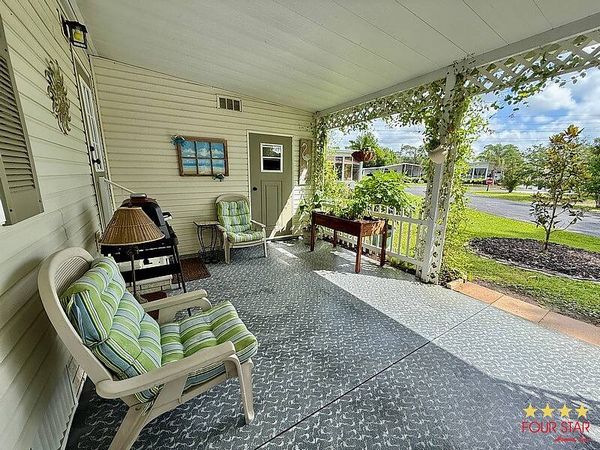 859 Regalwood Lane, DeBary FL 32713
