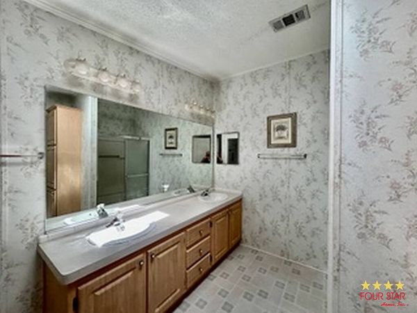 367 Hacienda, Edgewater FL 32141