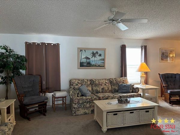 2201 Hollowridge Drive, Orange City FL 32763