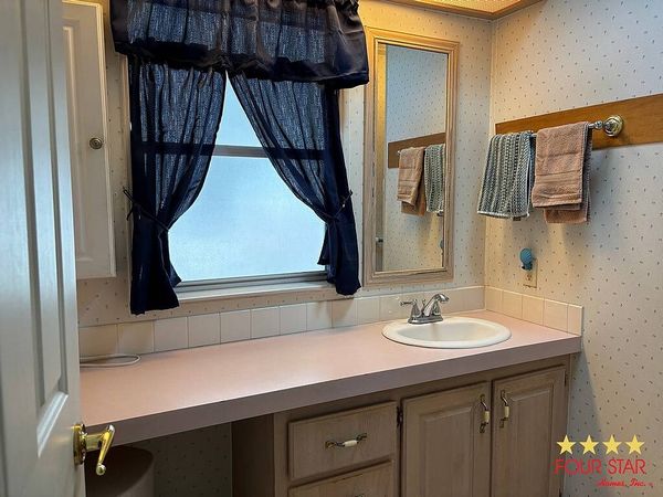 2201 Hollowridge Drive, Orange City FL 32763