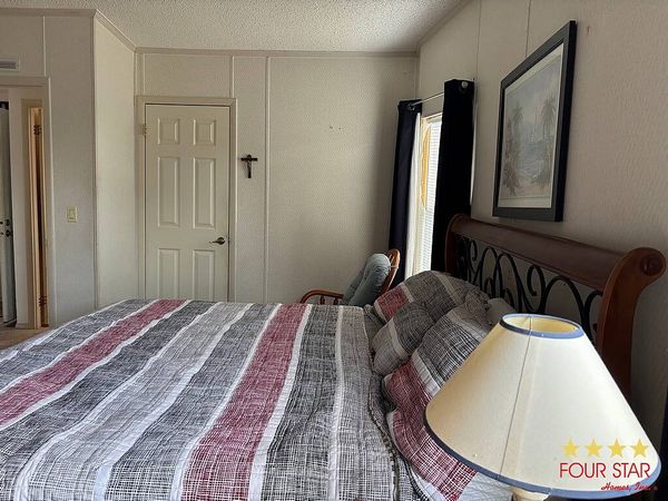 2201 Hollowridge Drive, Orange City FL 32763
