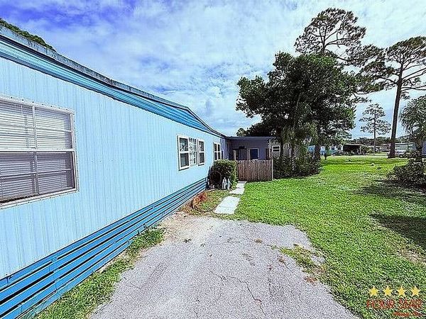 335 Foggy Lane, Port Orange FL 32129