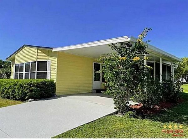 1020 Hyde Park Circle, Lot 140, Winter Garden FL 34787