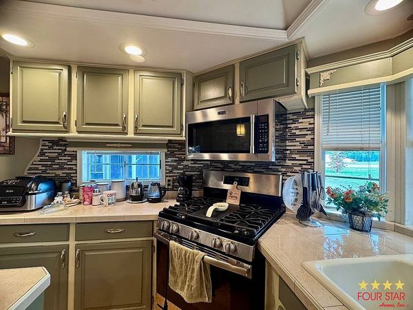 1983 Fortune Road, Lot R19, Kissimmee FL 34744