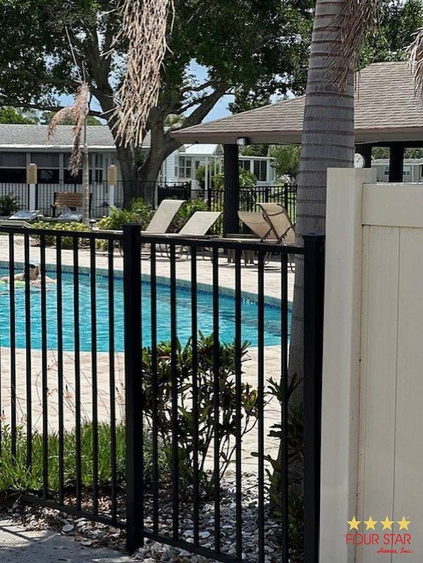 10 Treasure Circle, Sebastian FL 32958