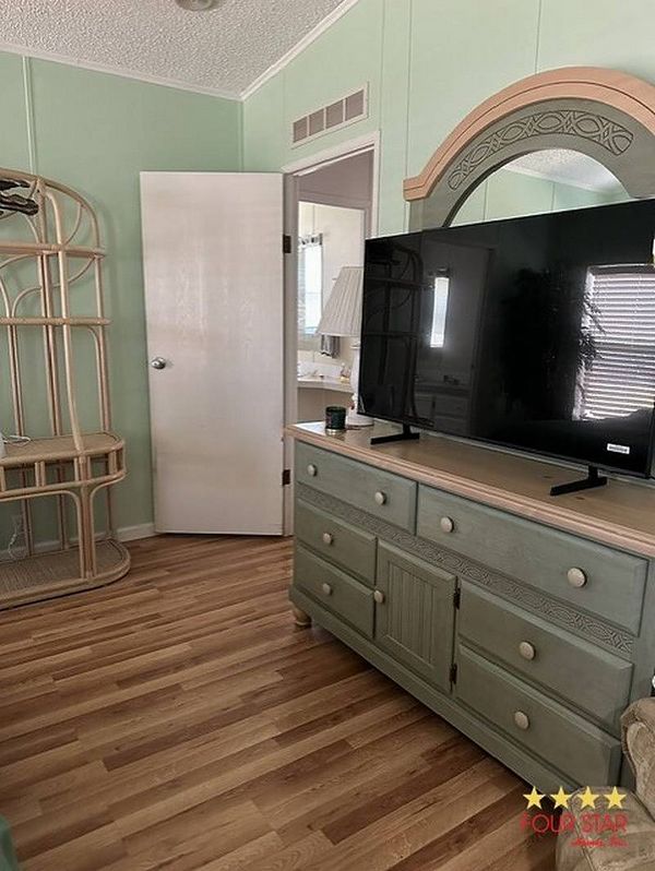 10 Treasure Circle, Sebastian FL 32958