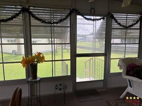 35 Cocos Plumosa Drive, Eustis FL 32726