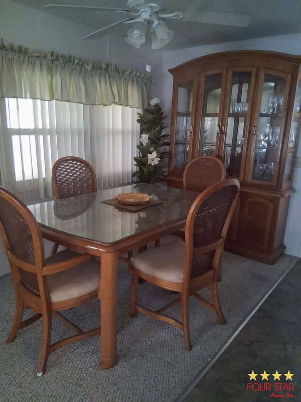 35 Cocos Plumosa Drive, Eustis FL 32726