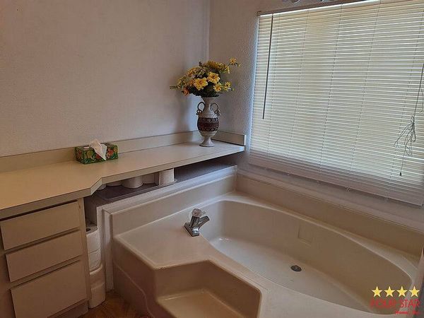 1301 Calle Bonita Dr, Port Orange FL 32129