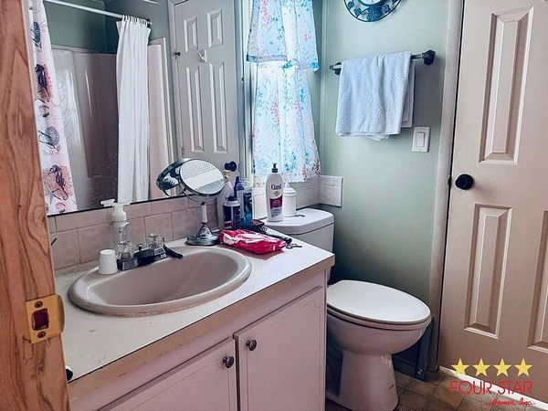 14527 Pine Valley Road, Orlando FL 32826