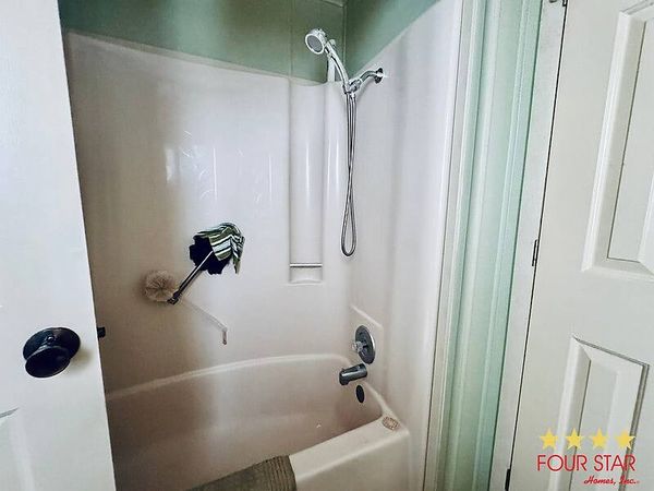 14527 Pine Valley Road, Orlando FL 32826