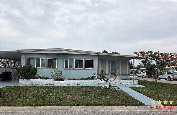 2365 Fremont Dr, Sarasota FL 34243