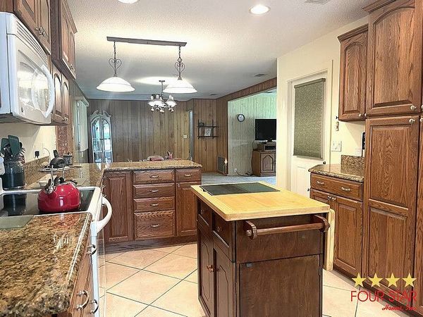 4691 CR 118, Wildwood FL 34785