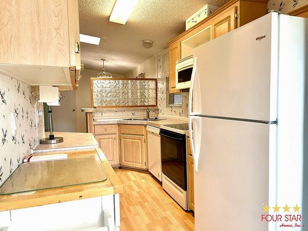 15 Granada Ln, Leesburg FL 34748