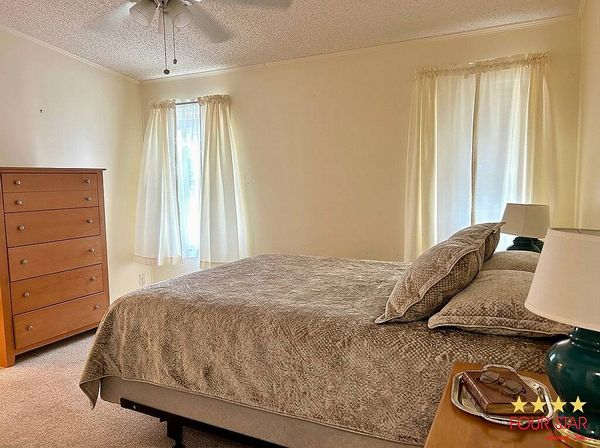 15 Granada Ln, Leesburg FL 34748