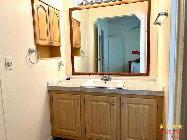 15 Granada Ln, Leesburg FL 34748