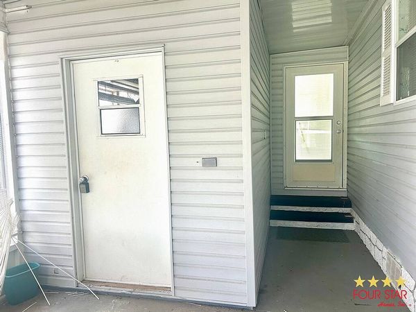 15 Granada Ln, Leesburg FL 34748
