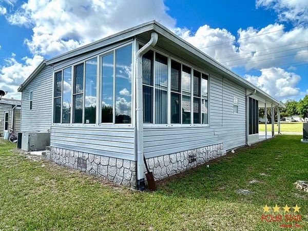 15 Granada Ln, Leesburg FL 34748