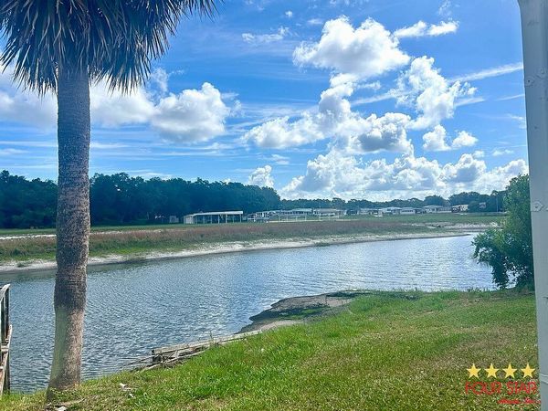 15 Granada Ln, Leesburg FL 34748
