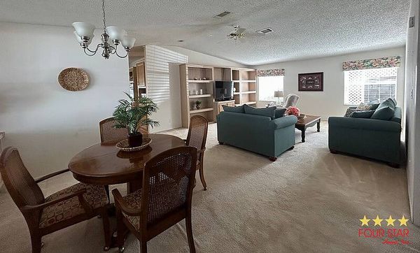 140 Costa Rica, Edgewater FL 32141