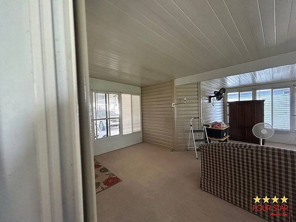 140 Costa Rica, Edgewater FL 32141