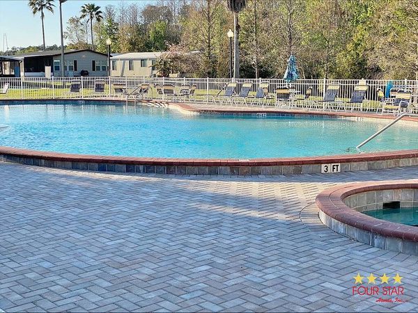 70 Pickering Dr, Kissimmee FL 34746
