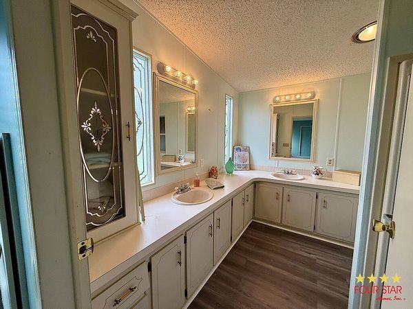 3844 King Sago Ct., Oviedo FL 32765