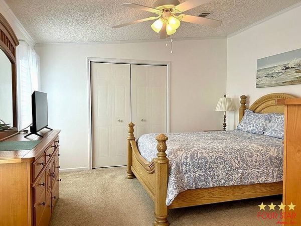 34 Harbor Circle, Astatula FL 34705