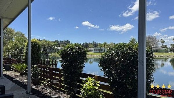 7300 20th Street, Lot 524, Vero Beach FL 32966