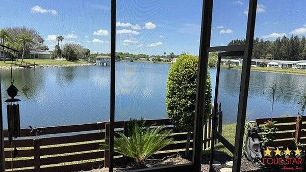 7300 20th Street, Lot 524, Vero Beach FL 32966