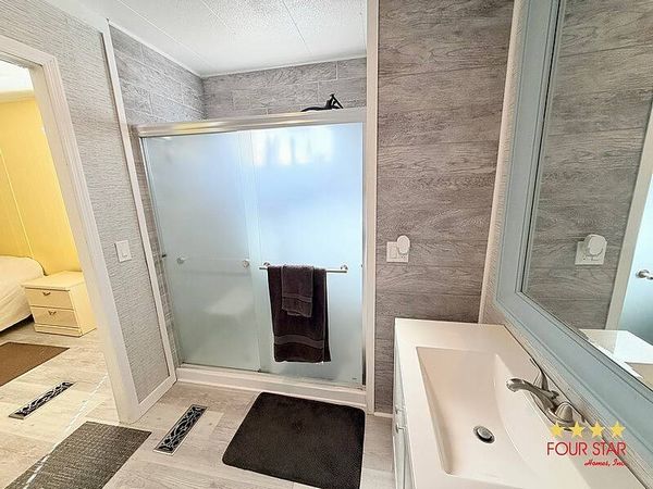 926 N Colonial Circle, Daytona Beach FL 32117