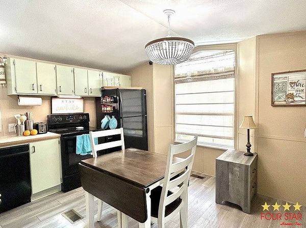 32 Lakewood Lane, Fruitland Park FL 34731